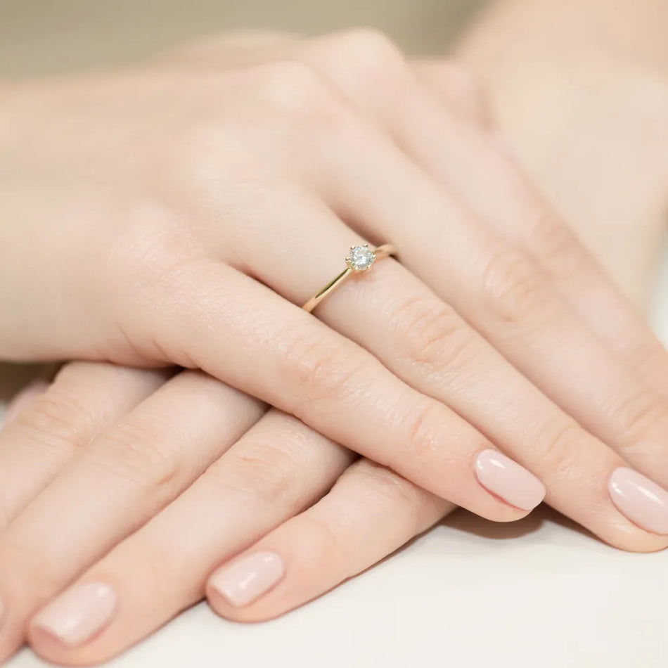 Gold Ring with 0.15ct Diamond