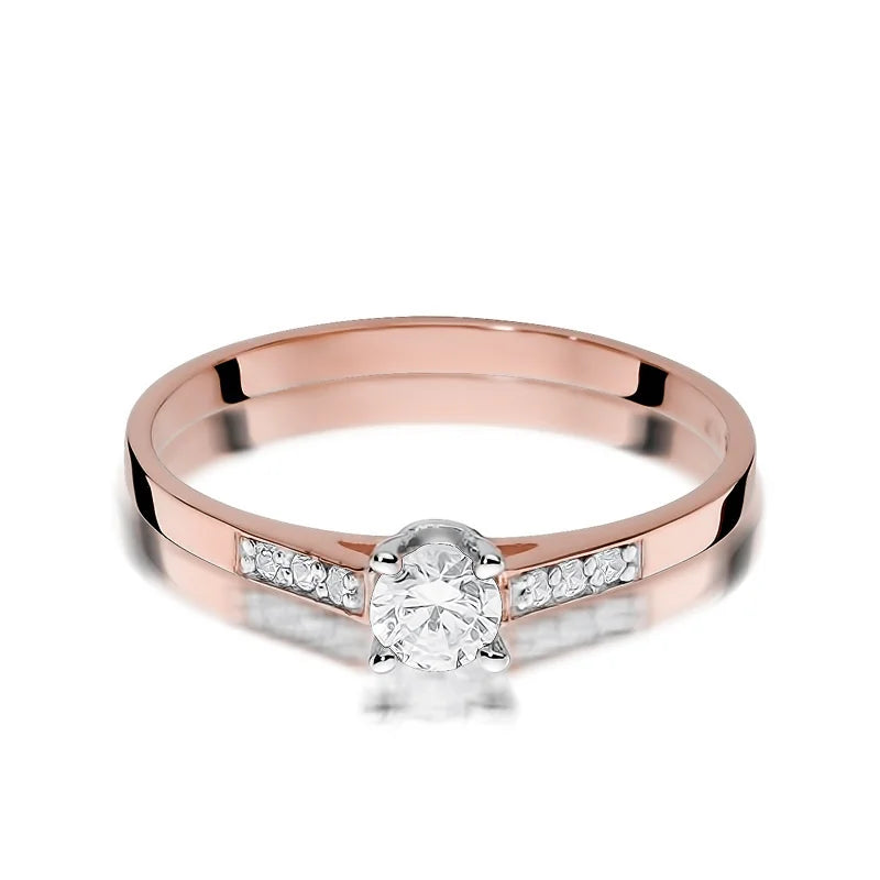 Zlatý prsteň s 0,15 ct a 0,06 ct laboratórnymi diamantmi