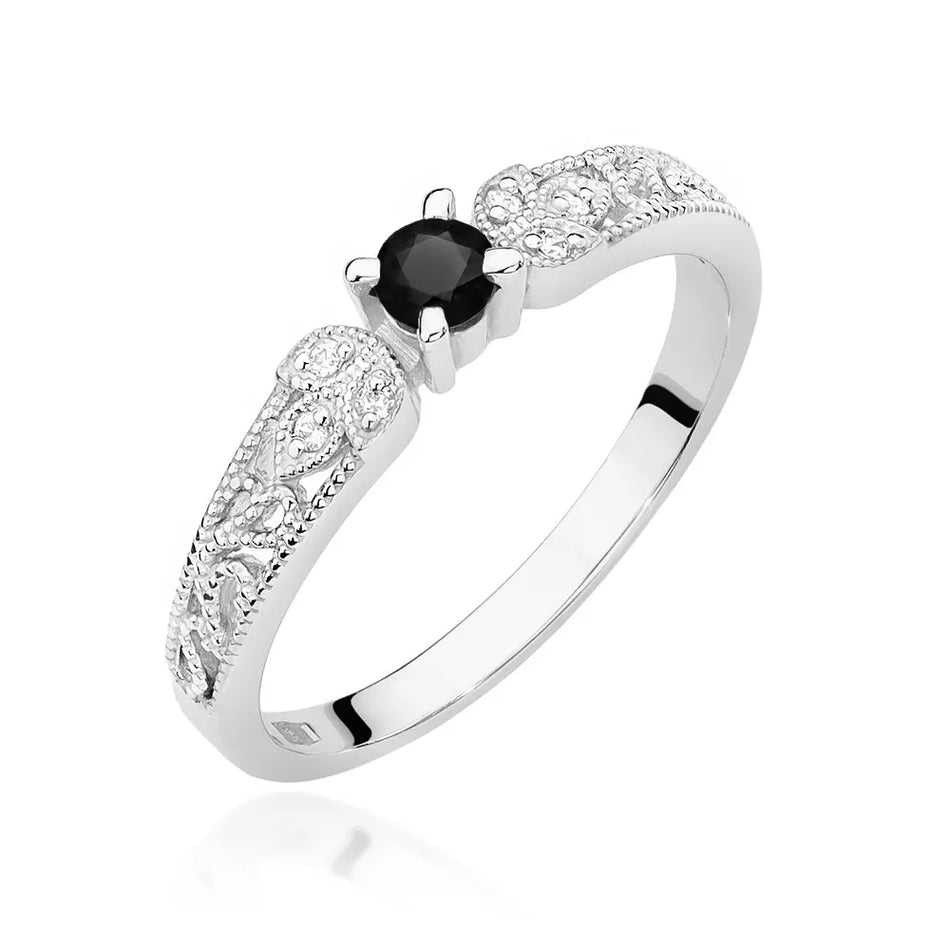 Gold Ring with 0.12ct Black diamond and 0.03ct Diamonds