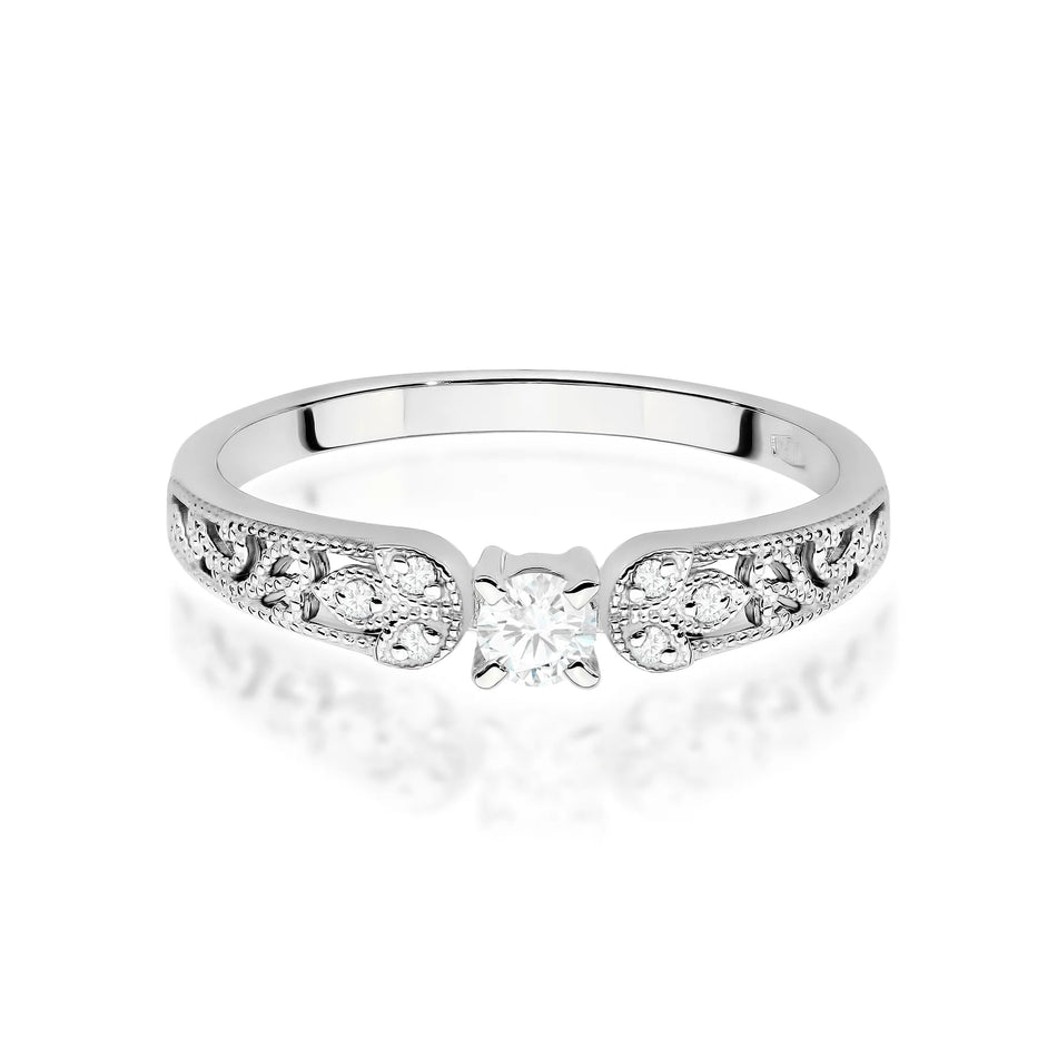 Zlatý prsteň s 0,10 ct a 0,03 ct laboratórnymi diamantmi