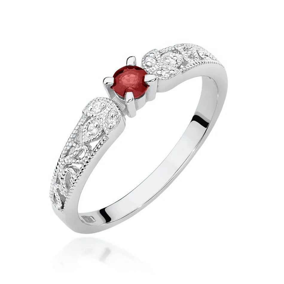 Gold Ring with 0.15ct Ruby and 0.03ct Diamonds