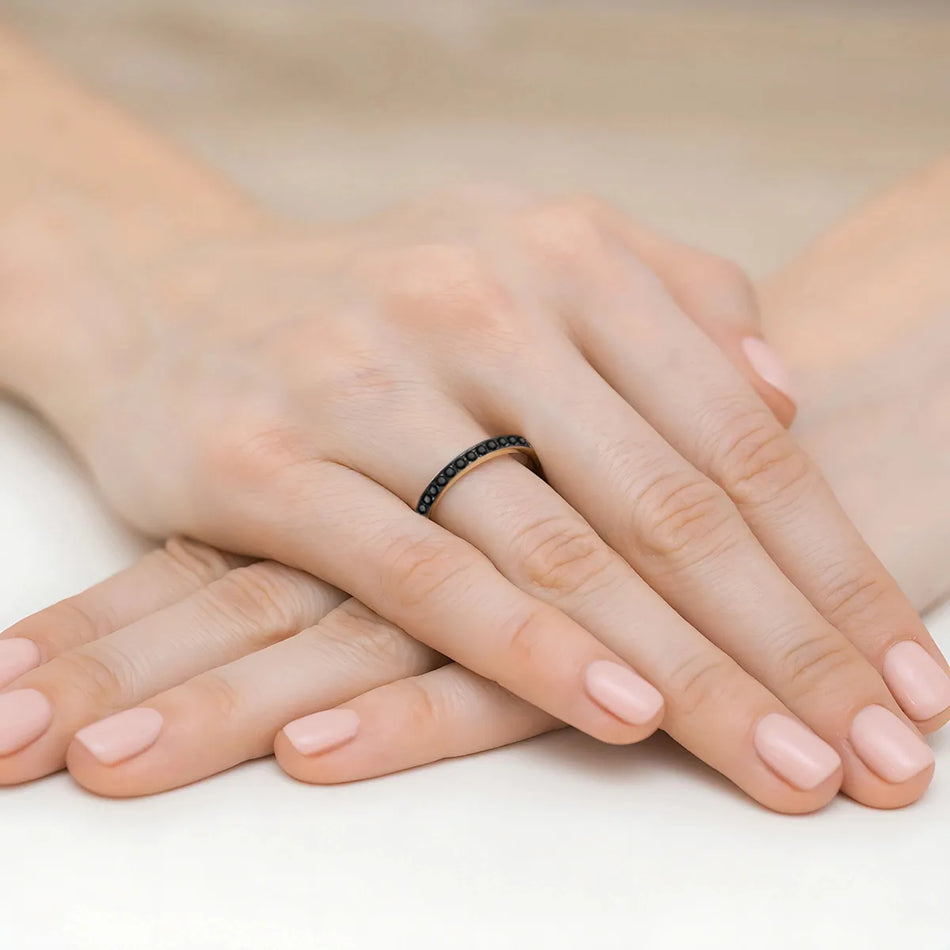 Gold Ring with 0.20ct Black Diamonds