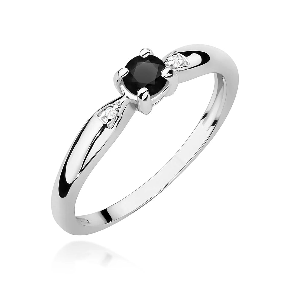 Gold Ring with 0.12ct Black diamond and 0.01ct Diamonds