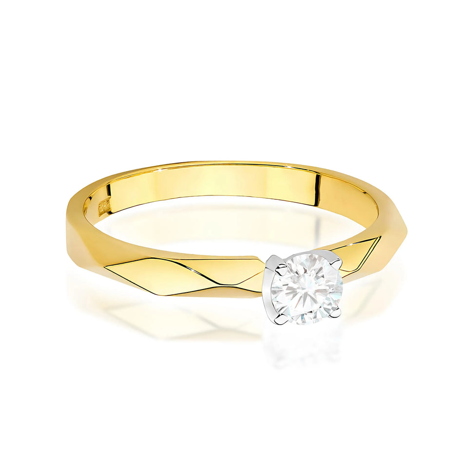 Gold Ring with 0.20ct Diamond