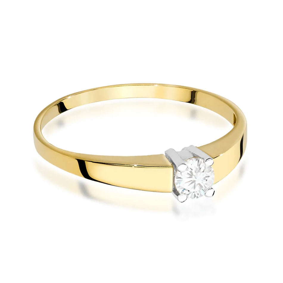 Gold Ring with 0.25ct Diamond