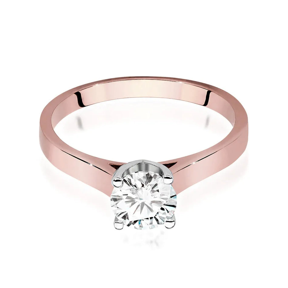 Gold Ring with 0.70ct Diamond