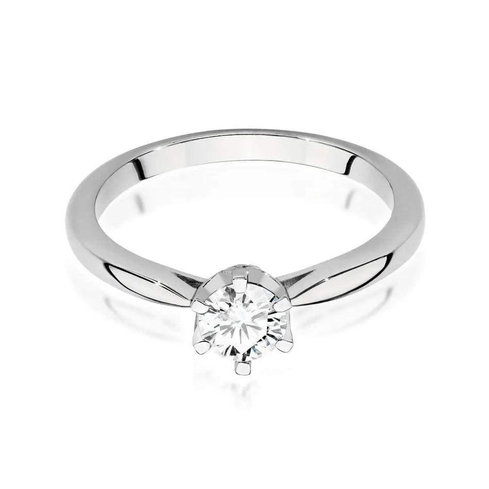 Gold Ring with 0.40ct Diamond and 0.06ct Sideline Diamonds