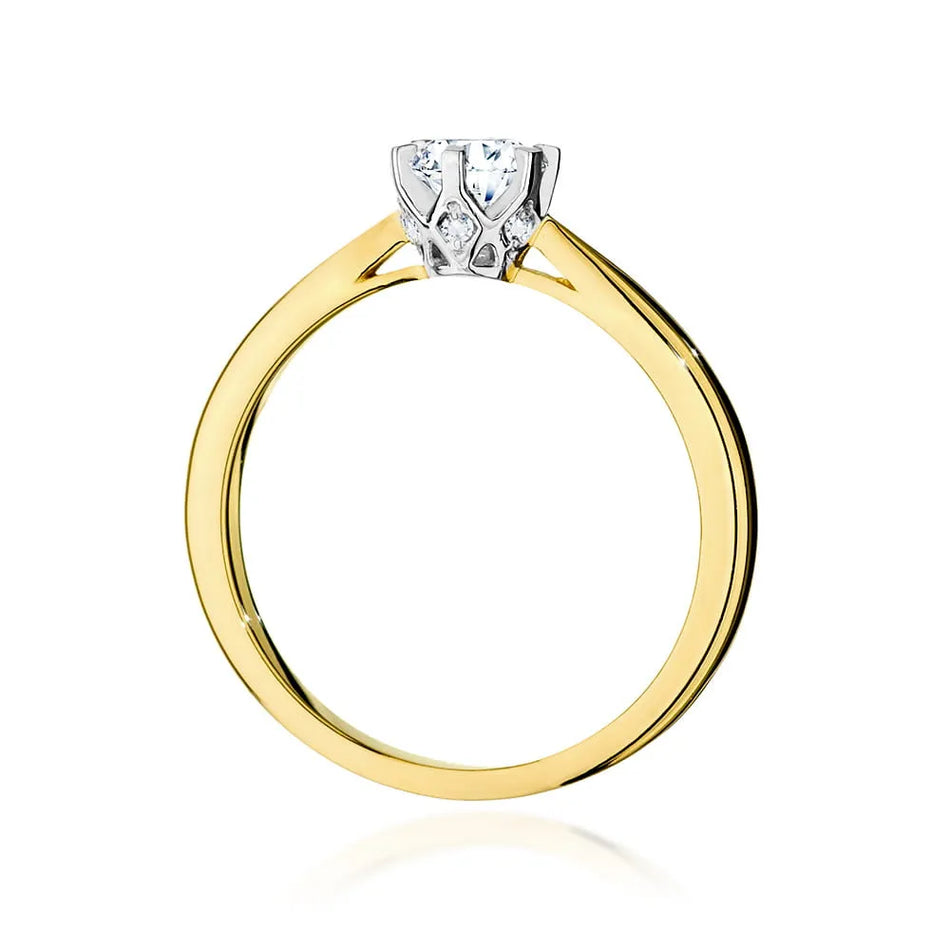 Gold Ring with 0.40ct Diamond and 0.06ct Sideline Diamonds