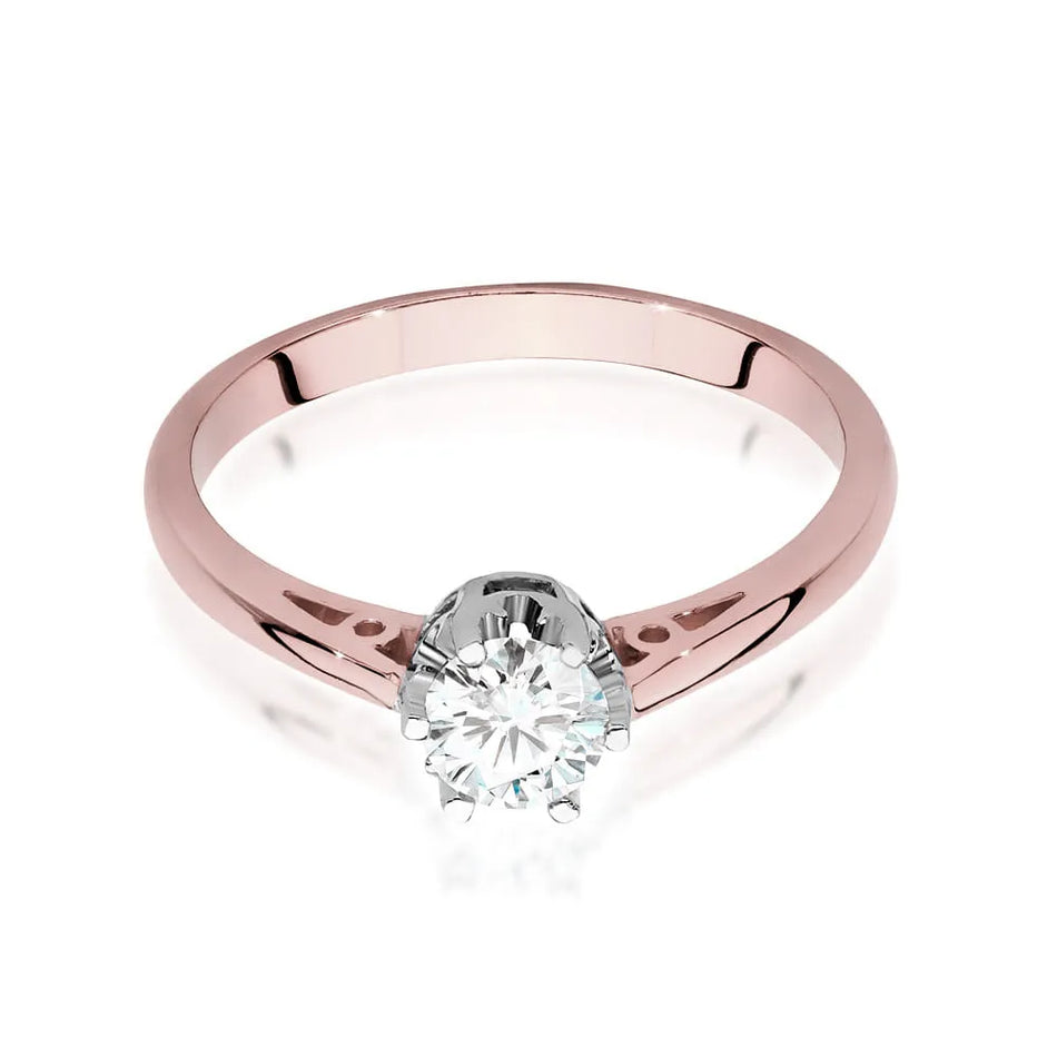 Gold Ring with 0.40ct Diamond