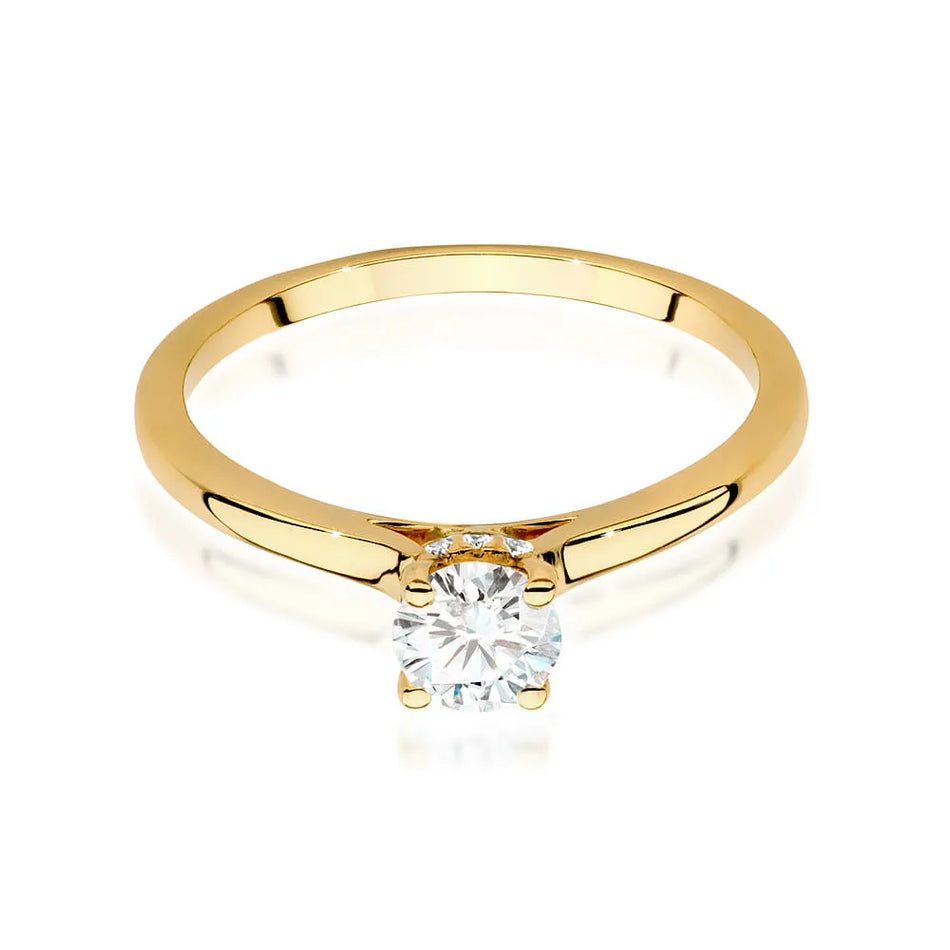 Gold Ring with 0.40ct Diamond and 0.06ct Sideline Diamonds
