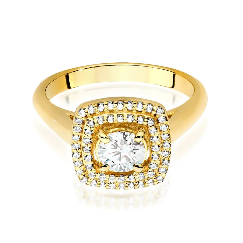 Gold Ring with 0.50ct Diamond and 0.28ct Sideline Diamonds