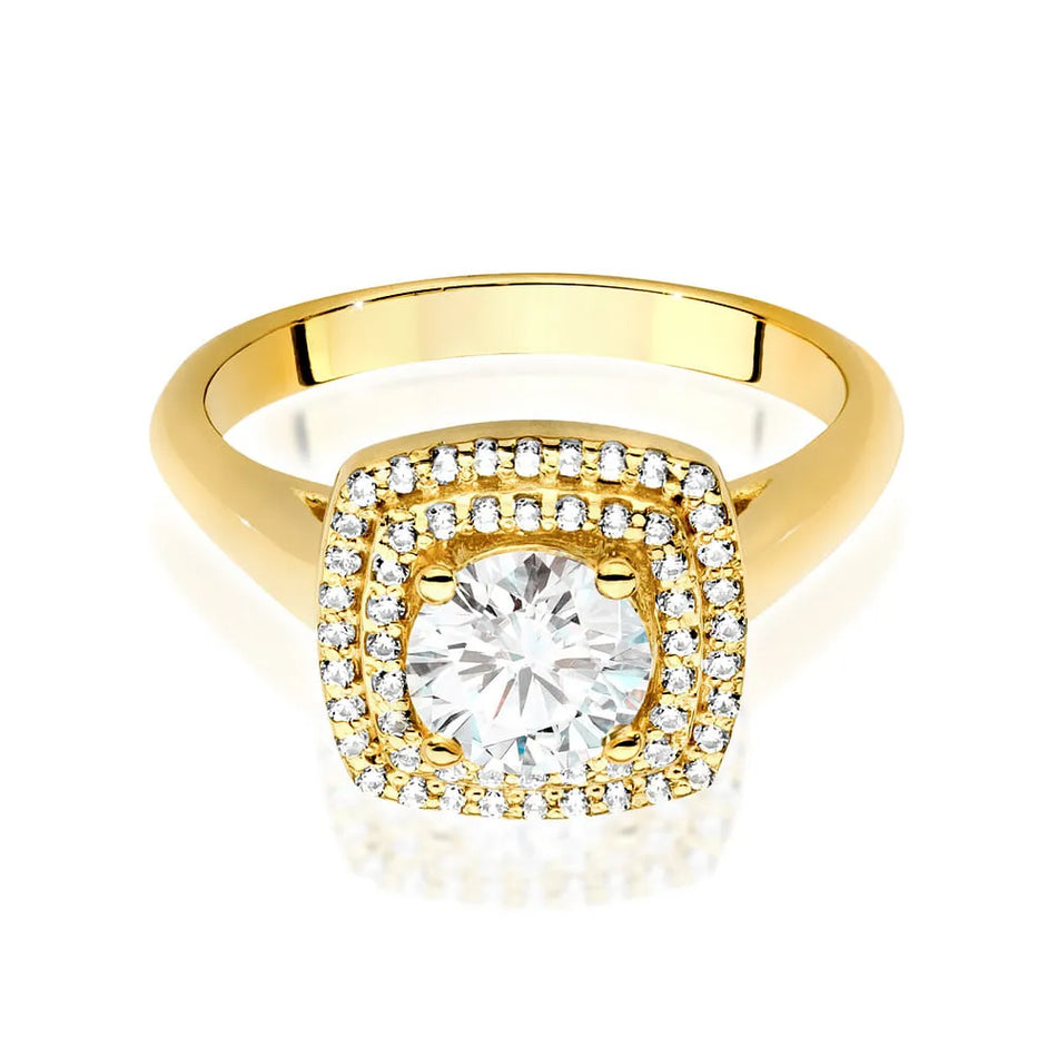 Gold Ring with 0.70ct Diamond and 0.28ct Sideline Diamonds