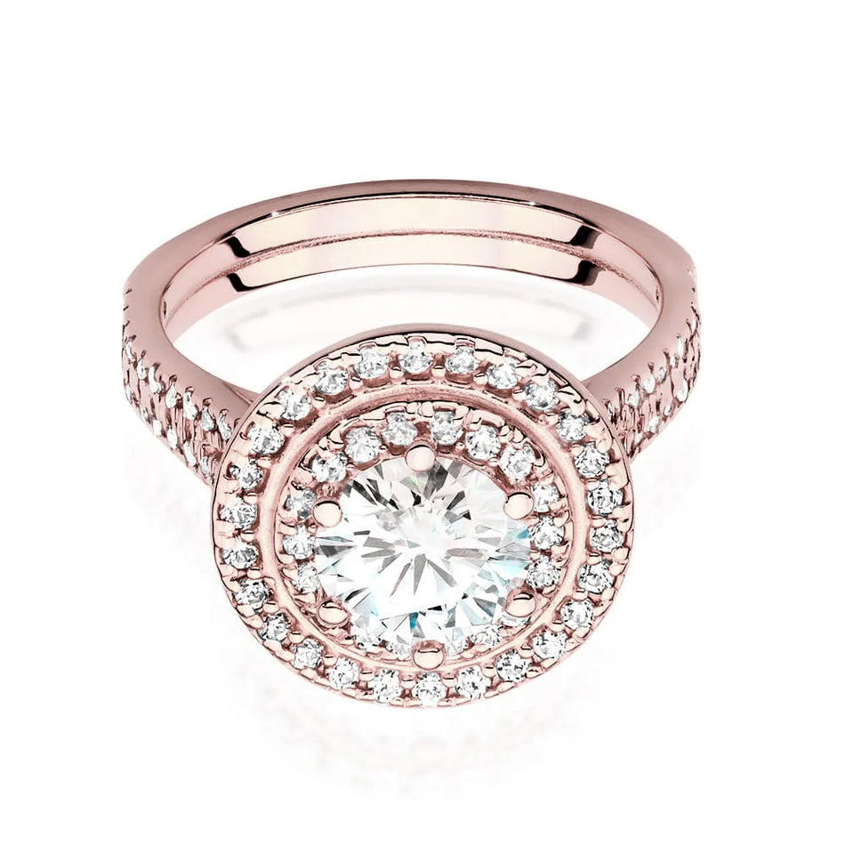 Gold Ring with 1.00ct Diamond and 0.633ct Sideline Diamonds