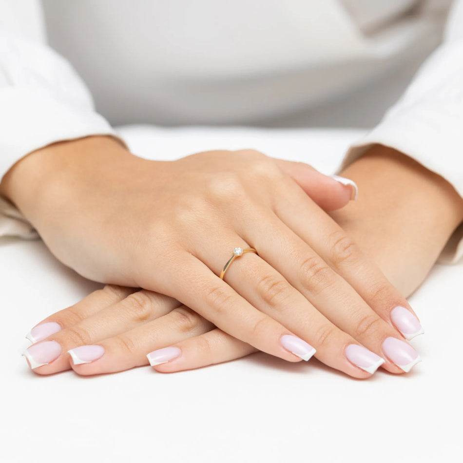 Gold Ring with 0.15ct Diamond