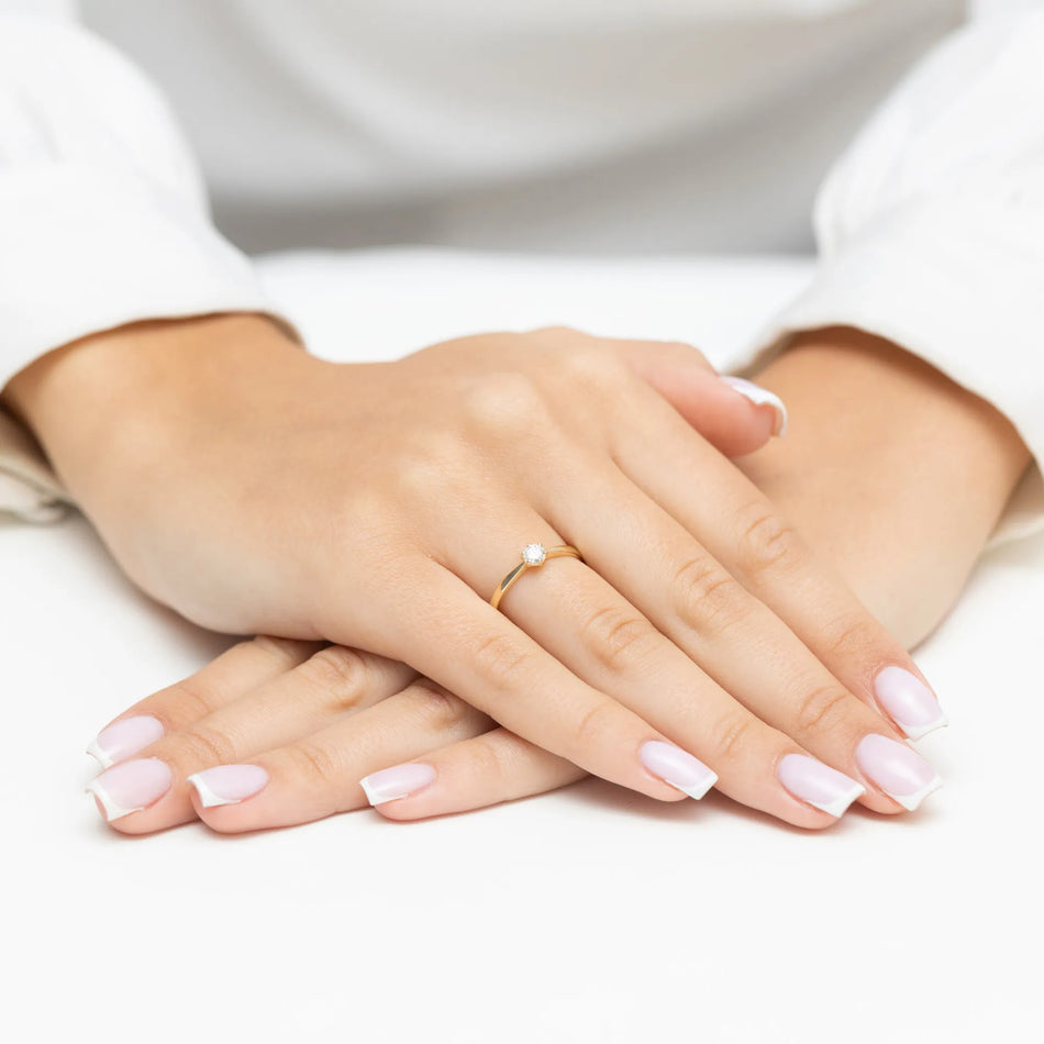 Gold Ring with 0.20ct Diamond