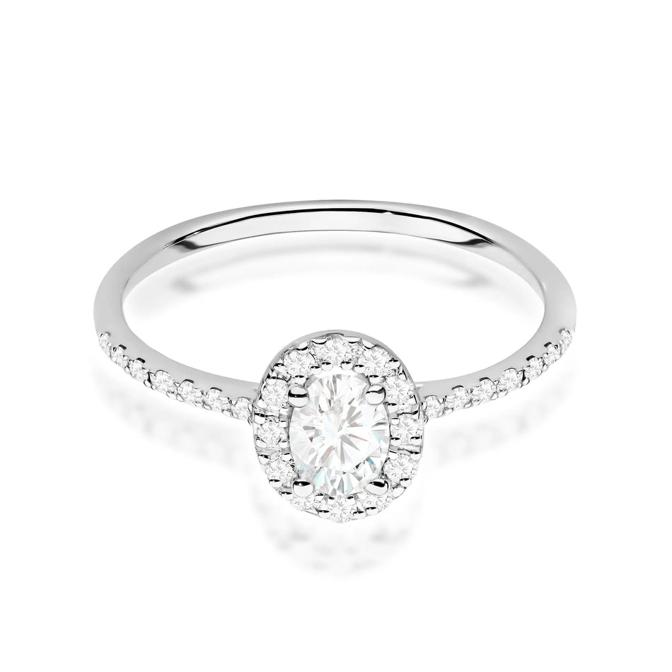 Gold Ring with 0.30ct and 0.17ct Diamonds