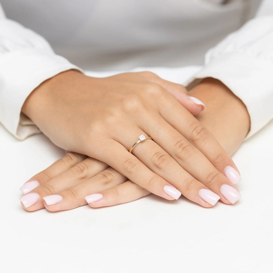 Gold Ring with 0.30ct Diamond