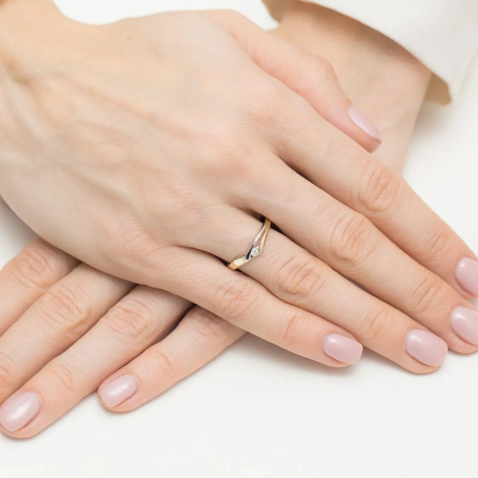 Gold Ring with 0.04ct Diamond