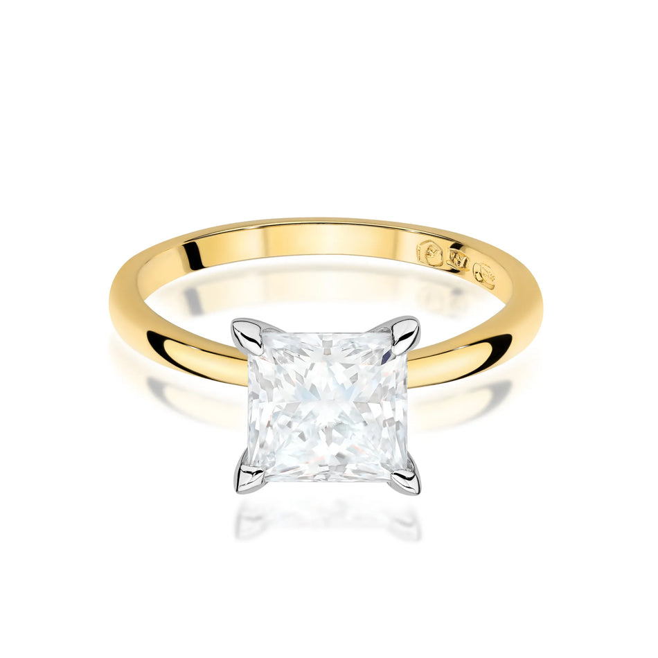 Gold Ring with 2.00ct Lab-diamond
