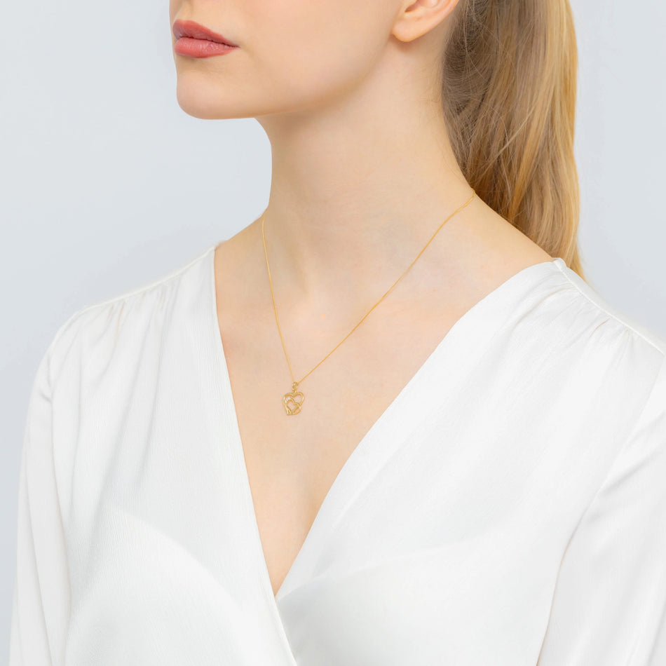 Zlatý prívesok srdce so zirkónmi