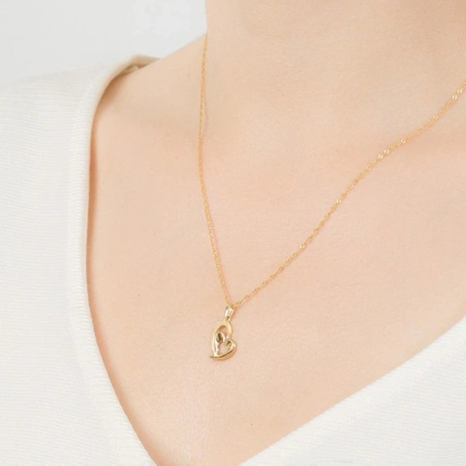 Zlatý prívesok srdce