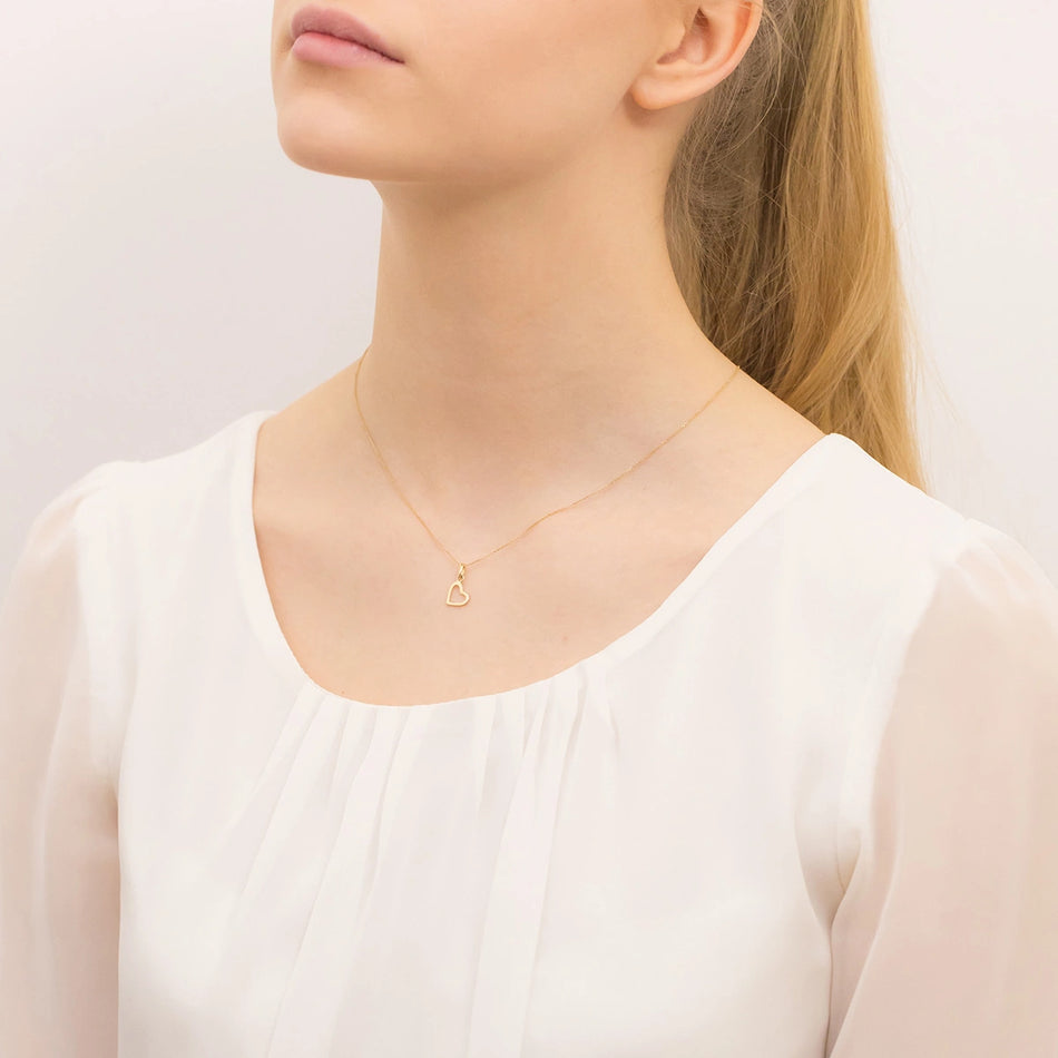 Zlatý prívesok srdce